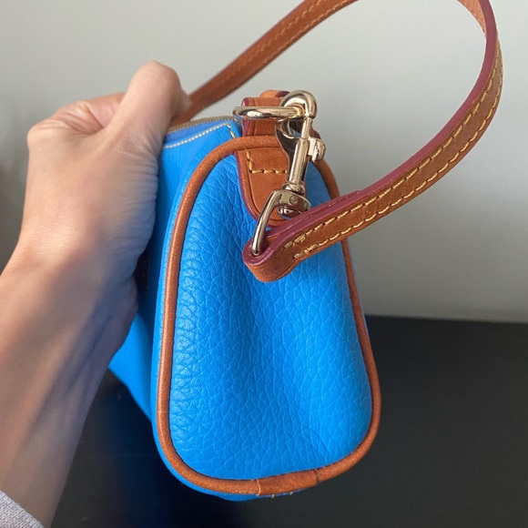 Dooney and Bourke blue leather bag wristlet small purse - Picture 5 of 6